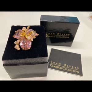 NWT Joan Rivers fashion ring